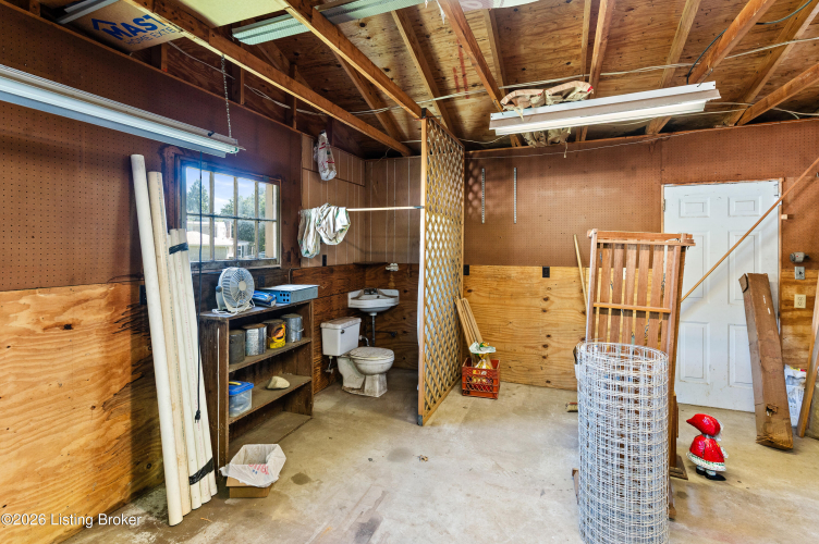 Listing Image 51