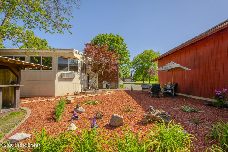 Listing Image 60