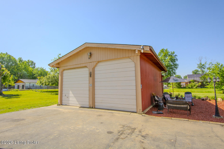 Listing Image 67