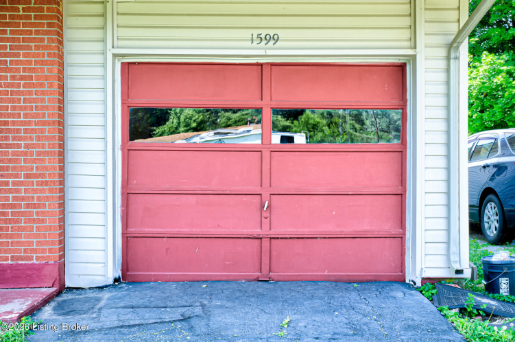 Listing Image 28