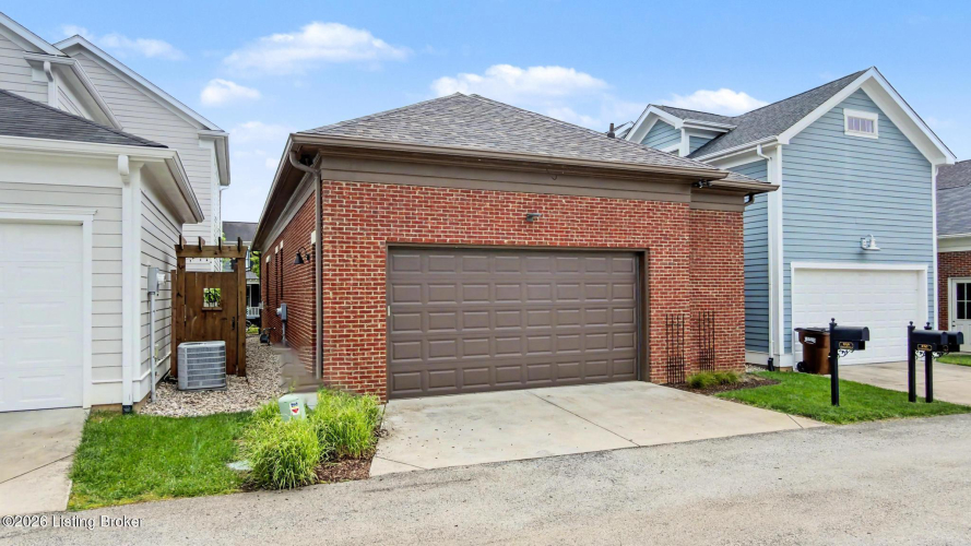 Listing Image 37