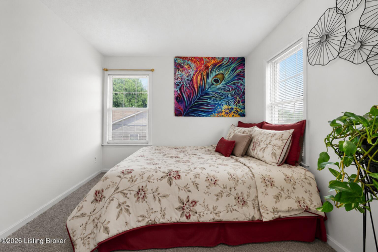 Listing Image 18
