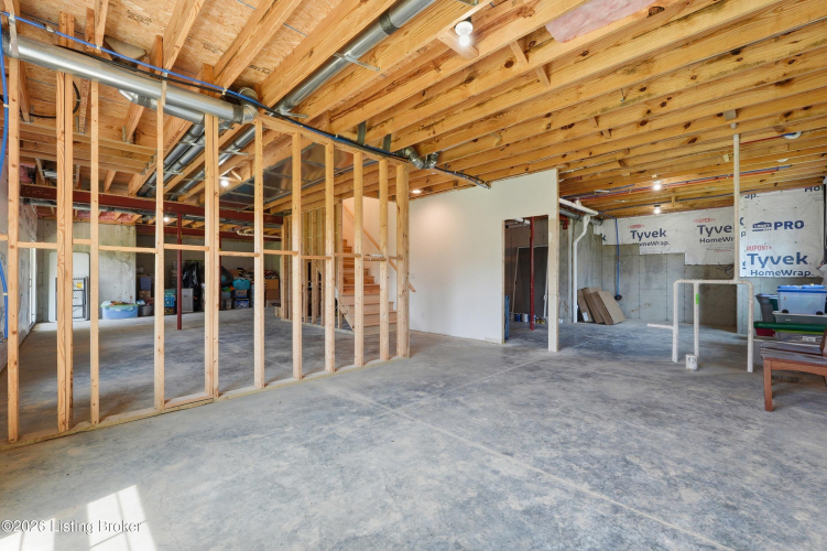 Listing Image 41