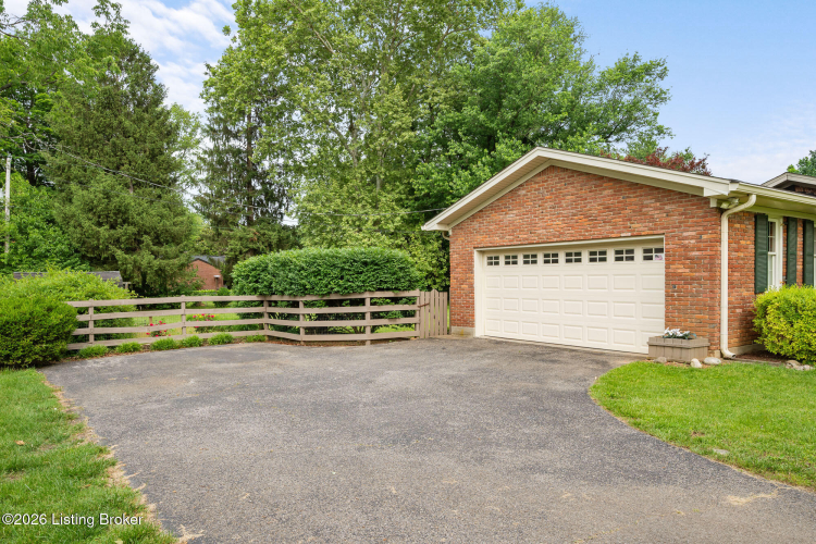 Listing Image 37