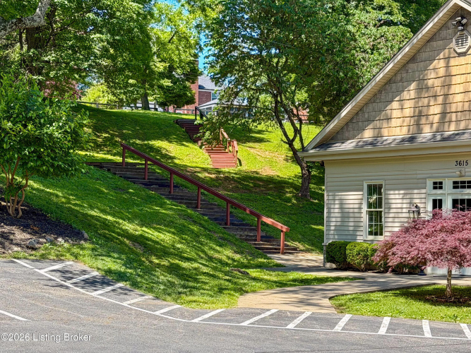 Listing Image 61