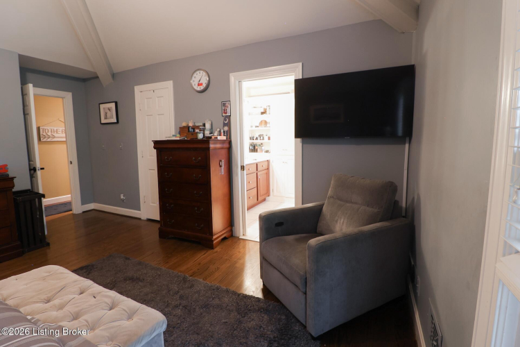 Listing Image 55