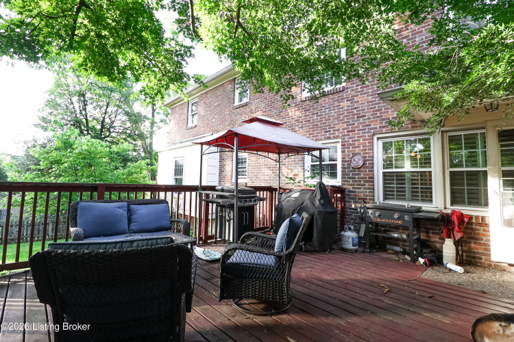 Listing Image 8