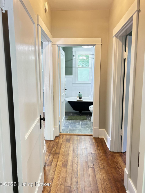 Listing Image 17
