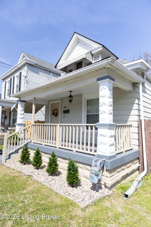 Listing Image 4