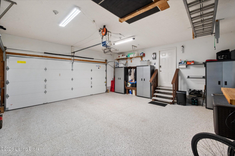 Listing Image 42