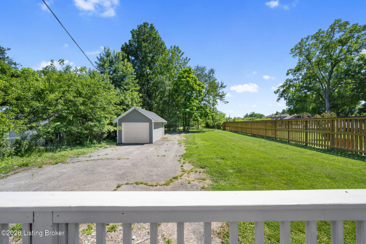 Listing Image 44