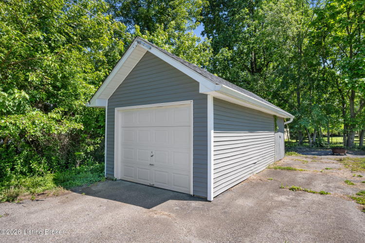 Listing Image 53