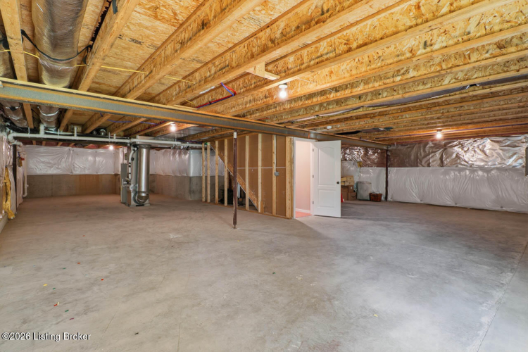 Listing Image 37