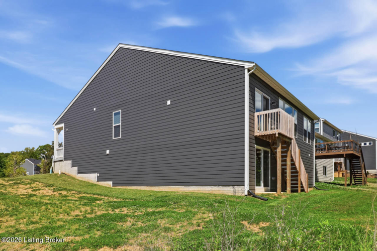 Listing Image 45