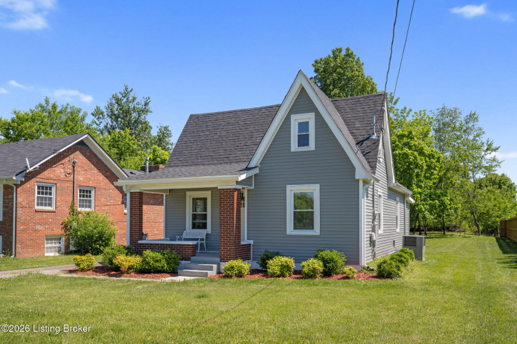 Listing Image 3