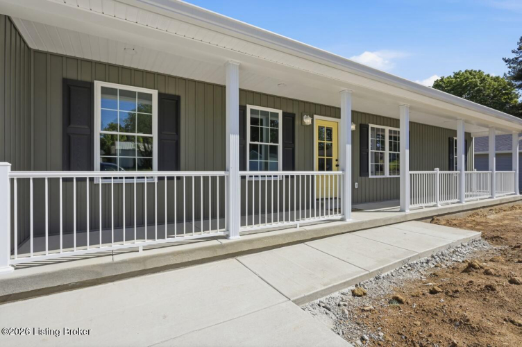 Listing Image 18