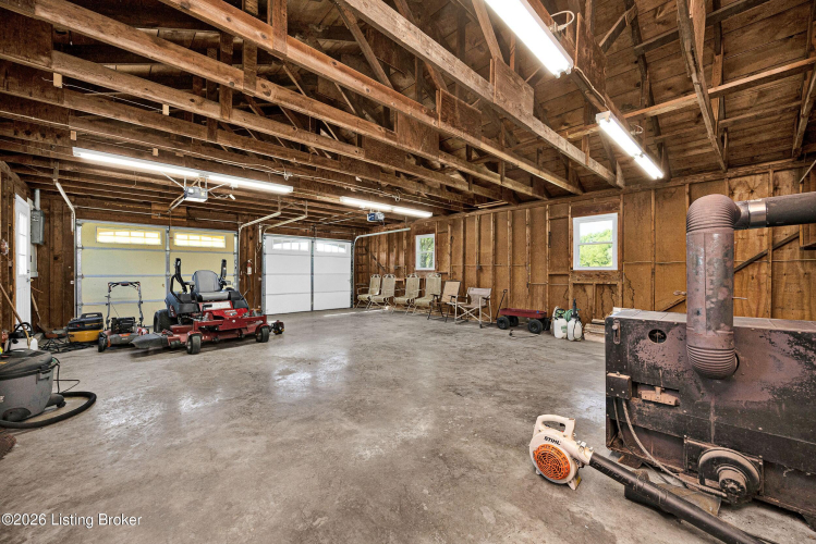 Listing Image 28