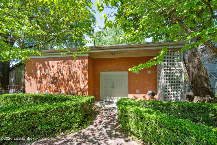 Listing Image 75