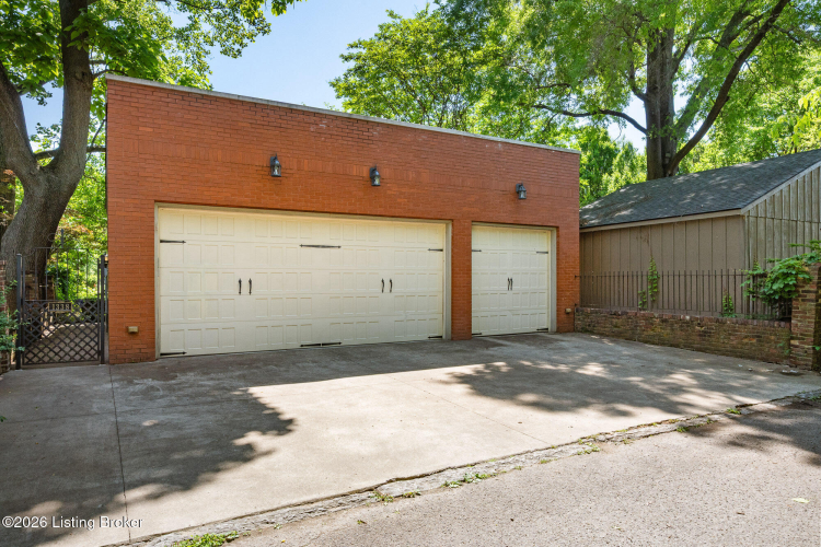 Listing Image 77