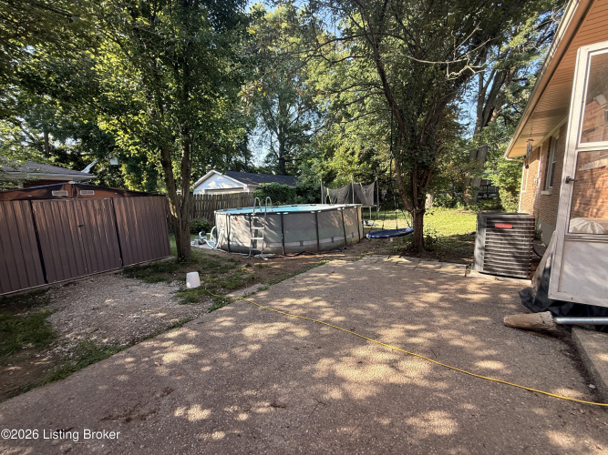 Listing Image 24