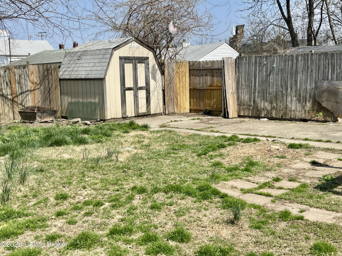 Listing Image 5