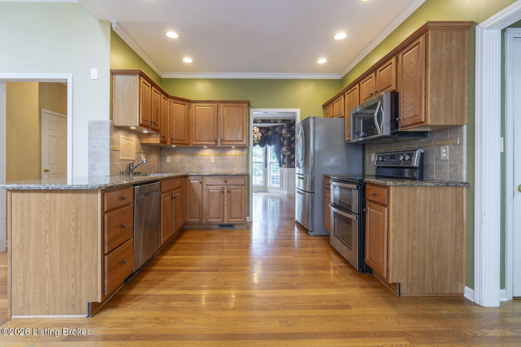 Listing Image 13