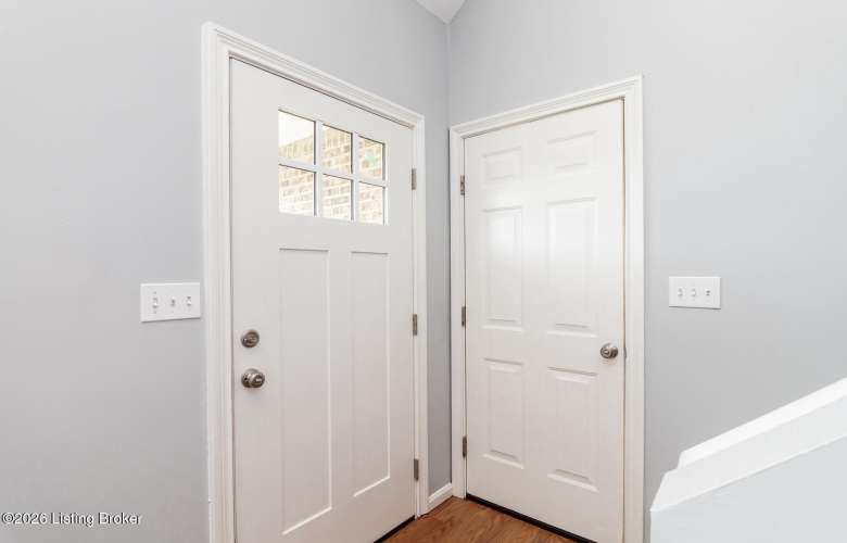 Listing Image 22