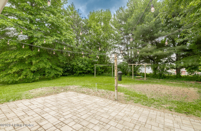 Listing Image 44