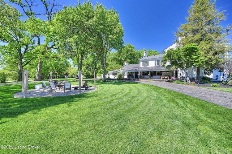 Listing Image 44