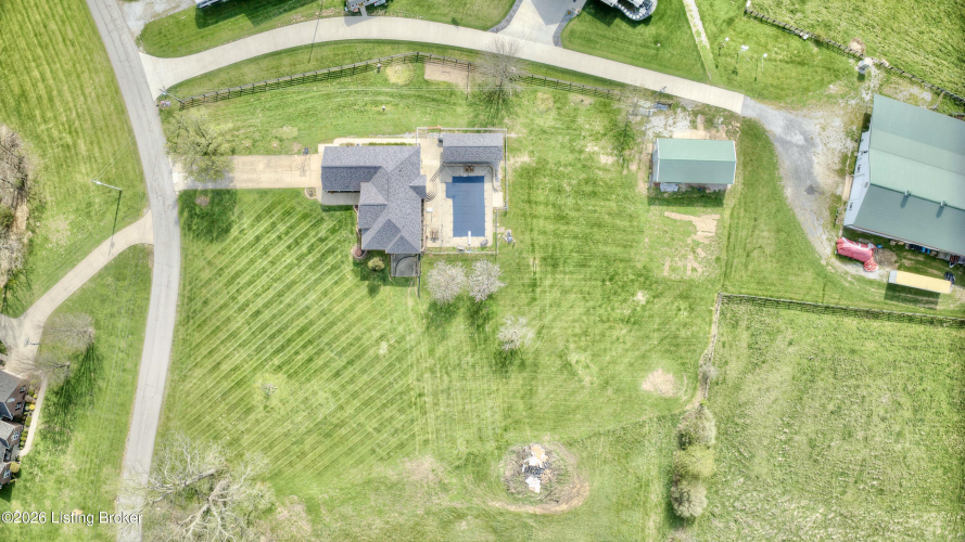 Listing Image 12