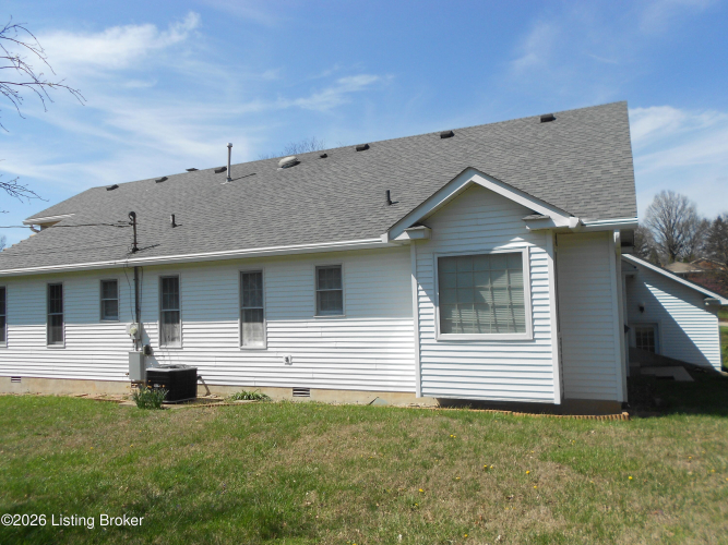 Listing Image 42