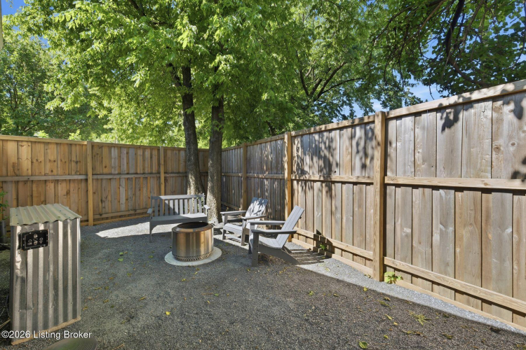 Listing Image 20