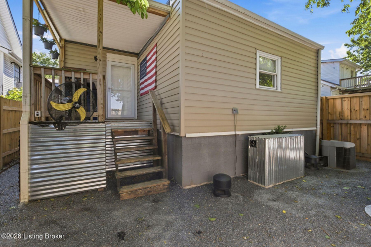 Listing Image 21
