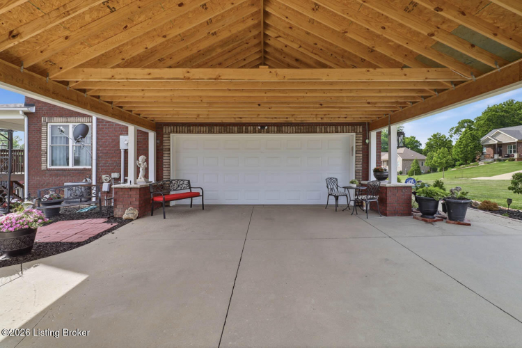 Listing Image 62