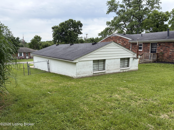 Listing Image 40