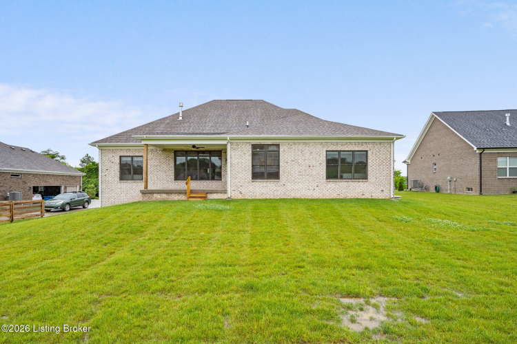 Listing Image 52