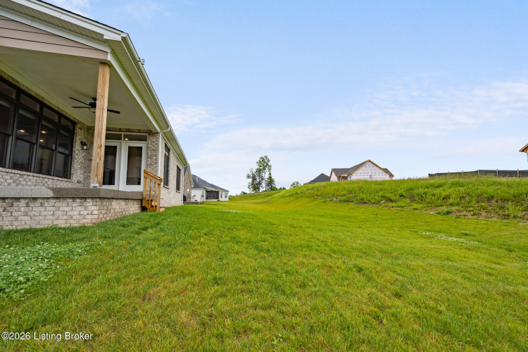 Listing Image 54