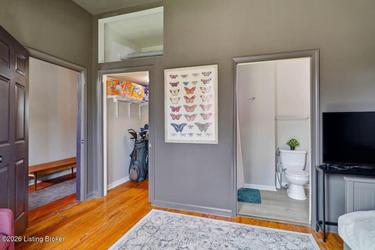 Listing Image 20