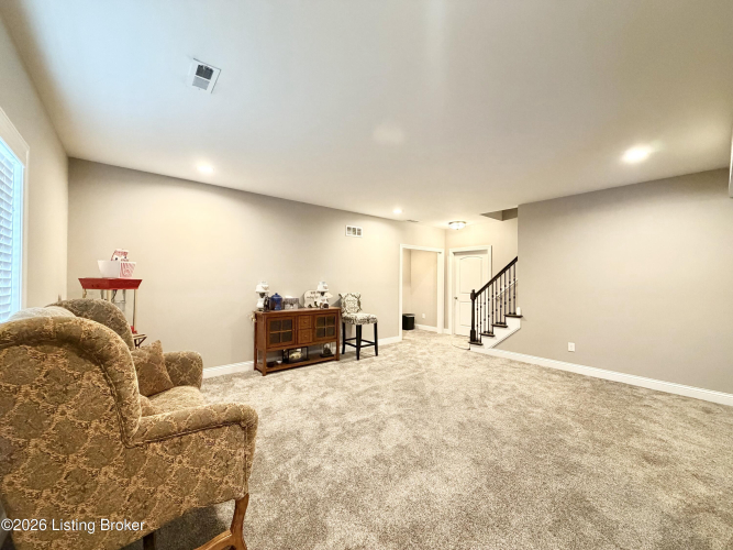 Listing Image 54