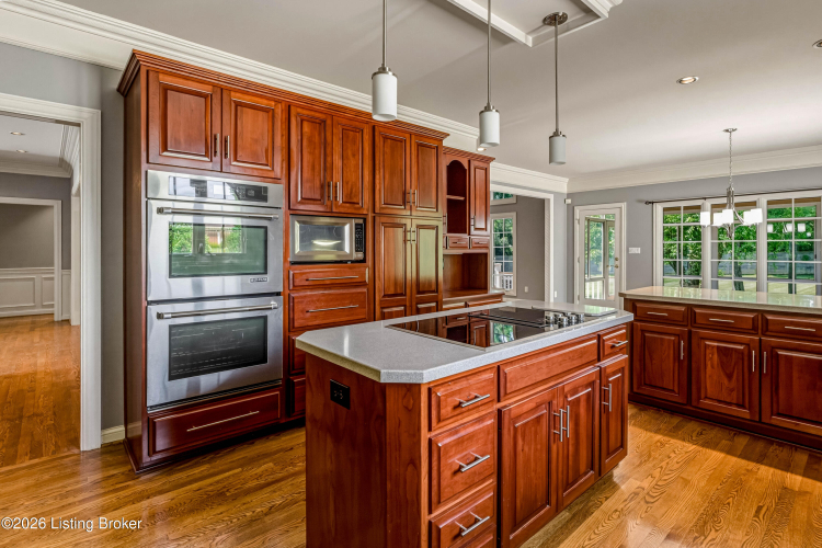 Listing Image 15