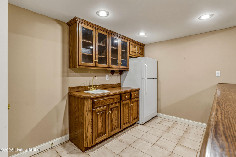 Listing Image 53
