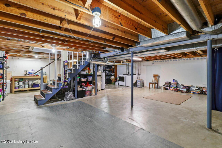 Listing Image 41