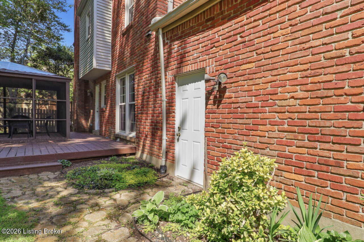 Listing Image 53