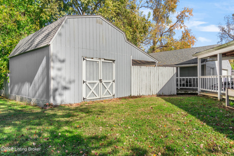 Listing Image 36