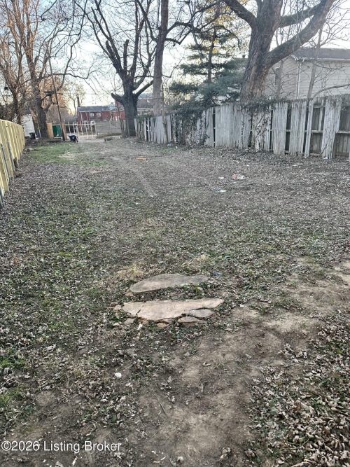 Listing Image 13