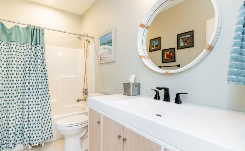 Listing Image 121