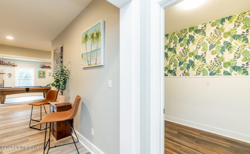 Listing Image 123