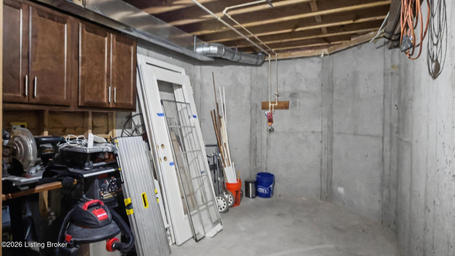 Listing Image 51