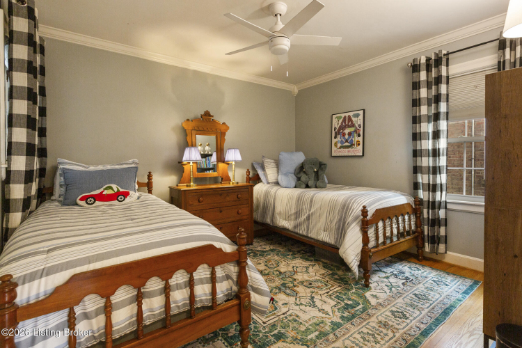 Listing Image 23