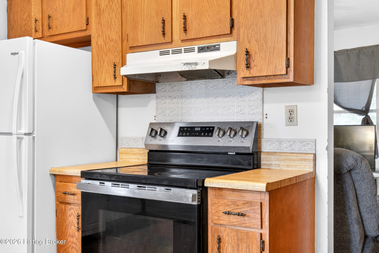 Listing Image 13
